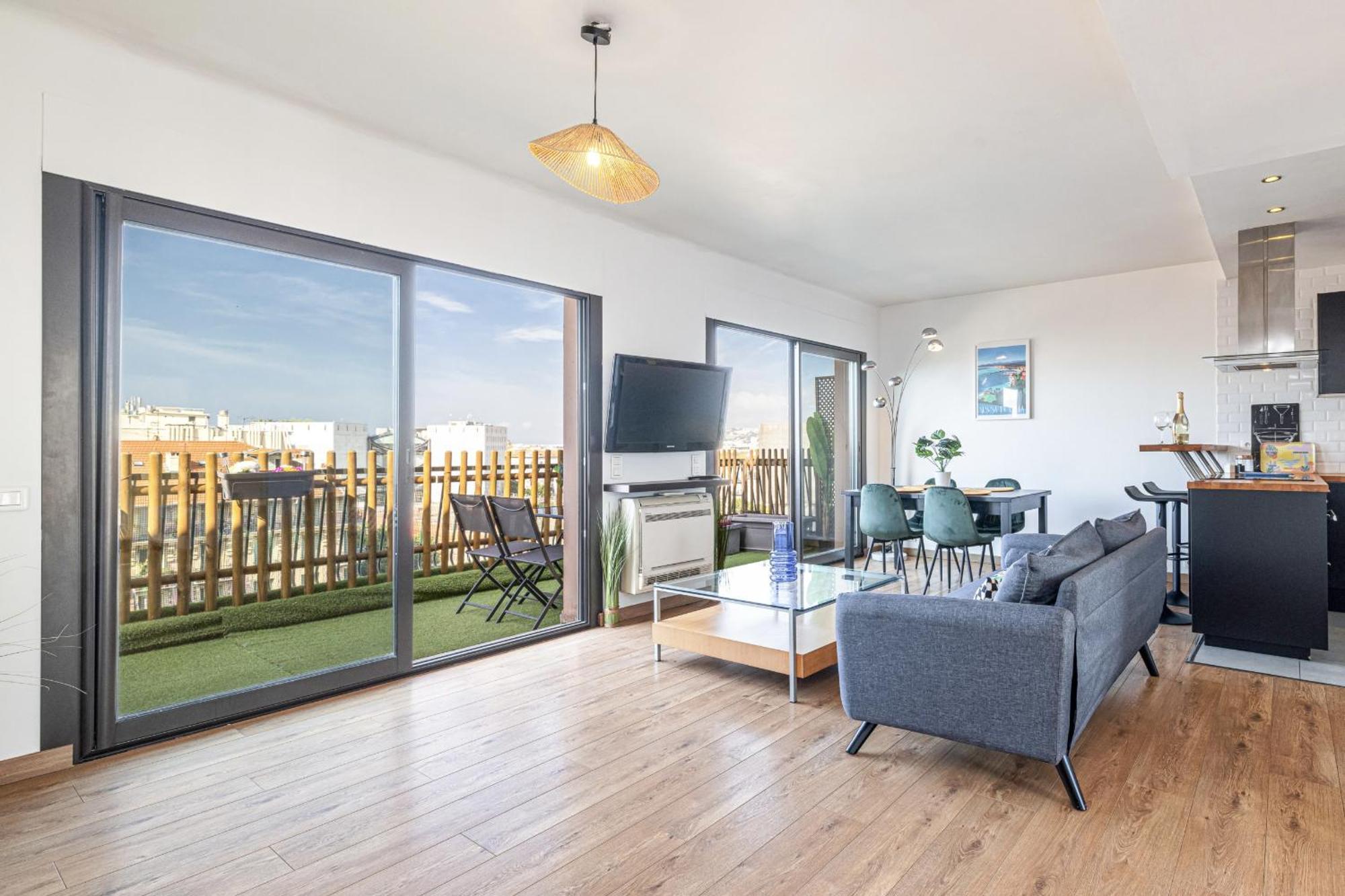 Appartement Open Sky Terrace Lage 1 Bdr & Parking *