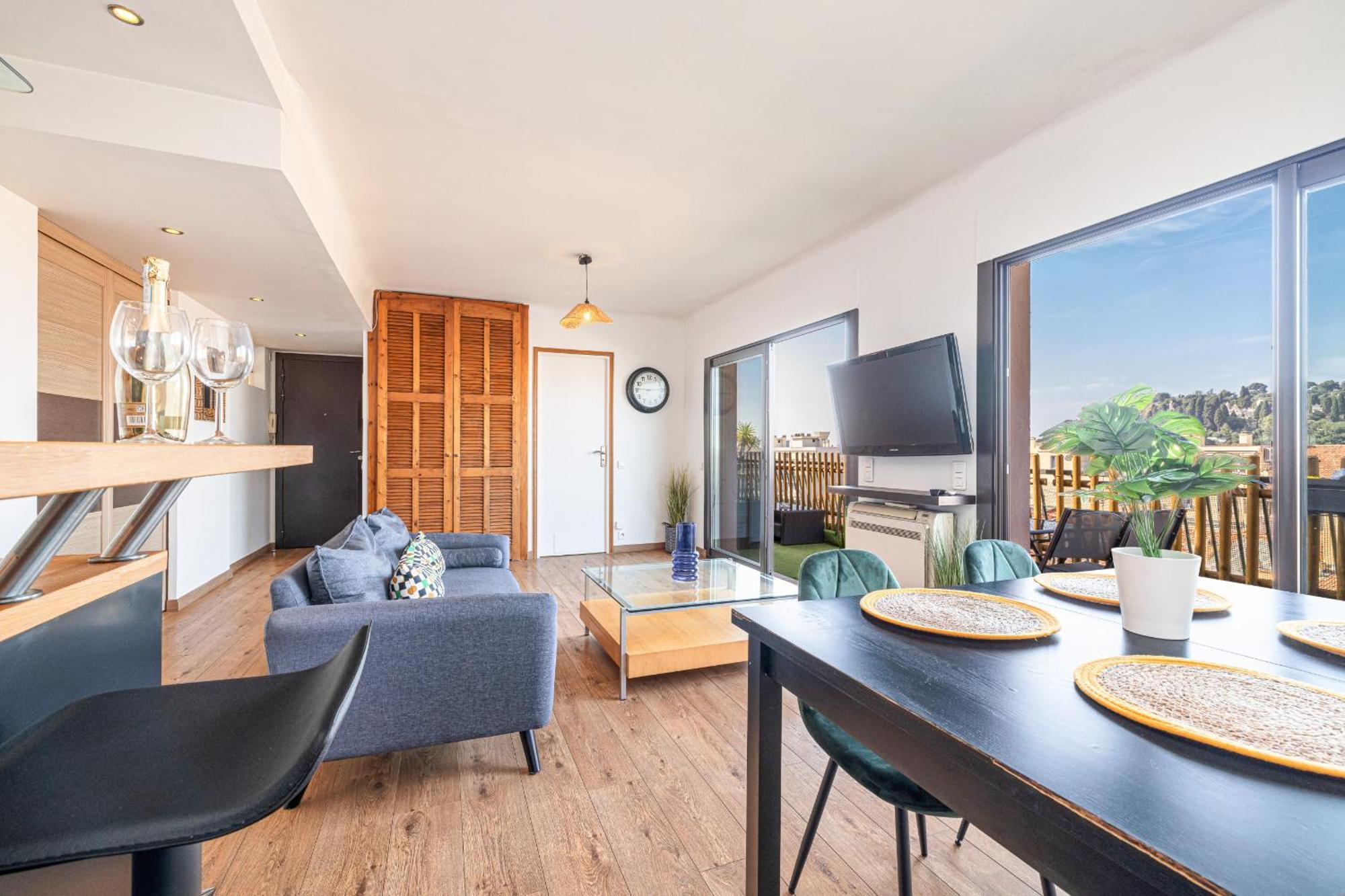 Open Sky Terrace Lage 1 Bdr & Parking Appartement