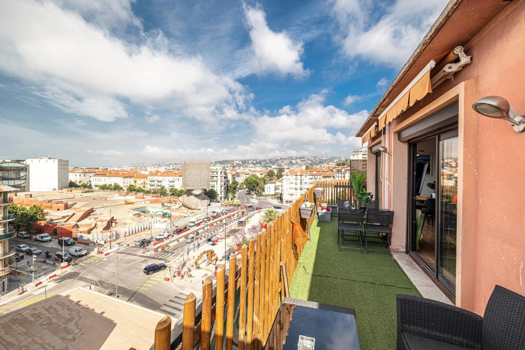 Appartement Open Sky Terrace Lage 1 Bdr & Parking
